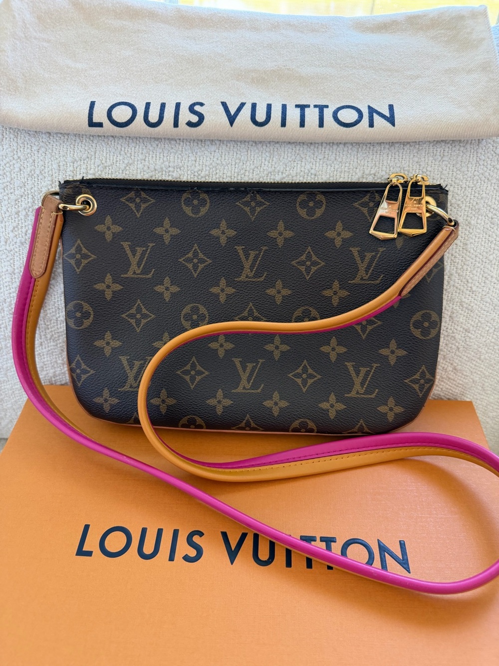 Louis Vuitton Monogram Loretta Crossbody bag